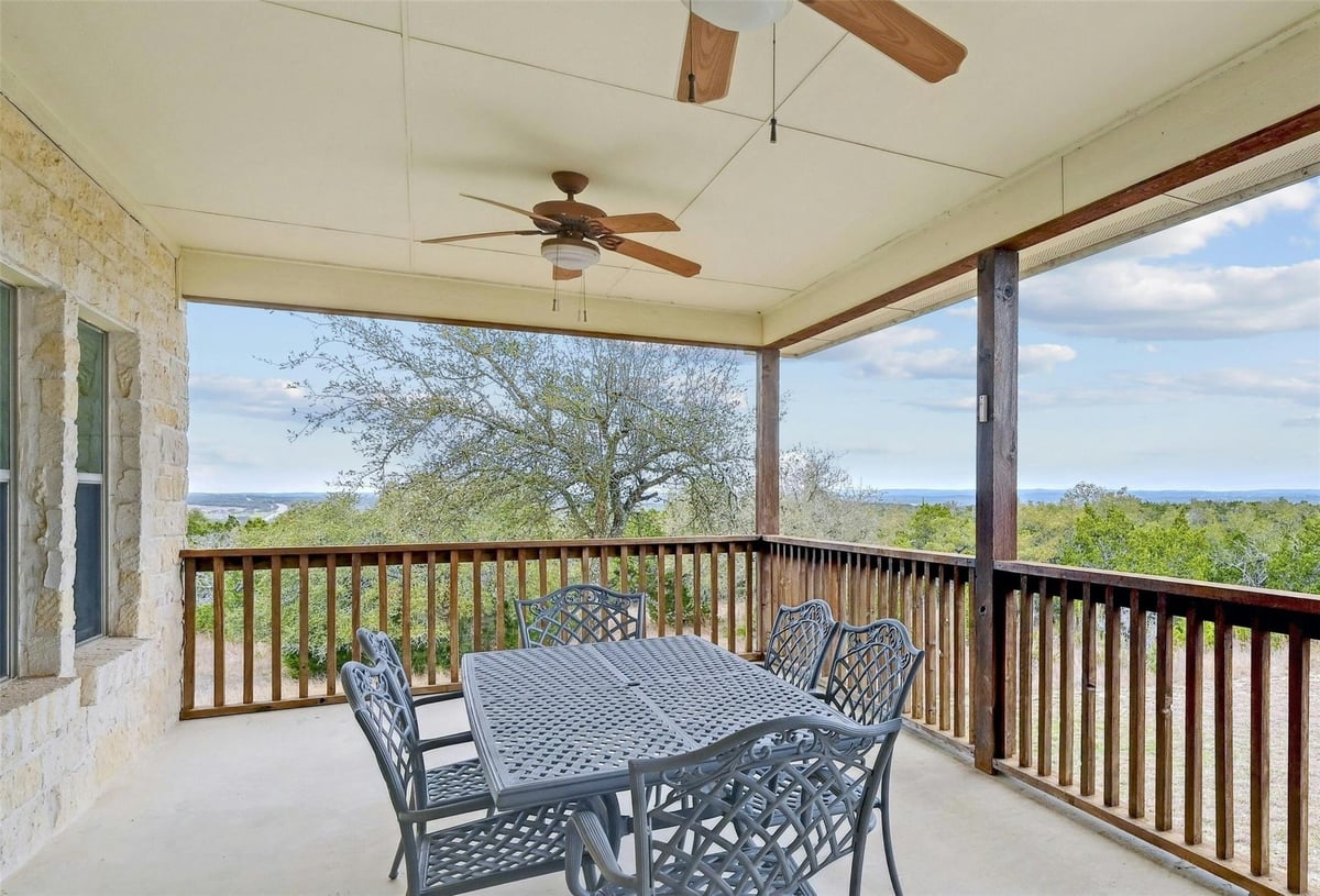 View 1370 Sunset Vw in Eagles Peak Ranch 1 1370 Sunset Vw - front exterior - Luxury home in Eagles Peak Ranch 1, Fischer, TX