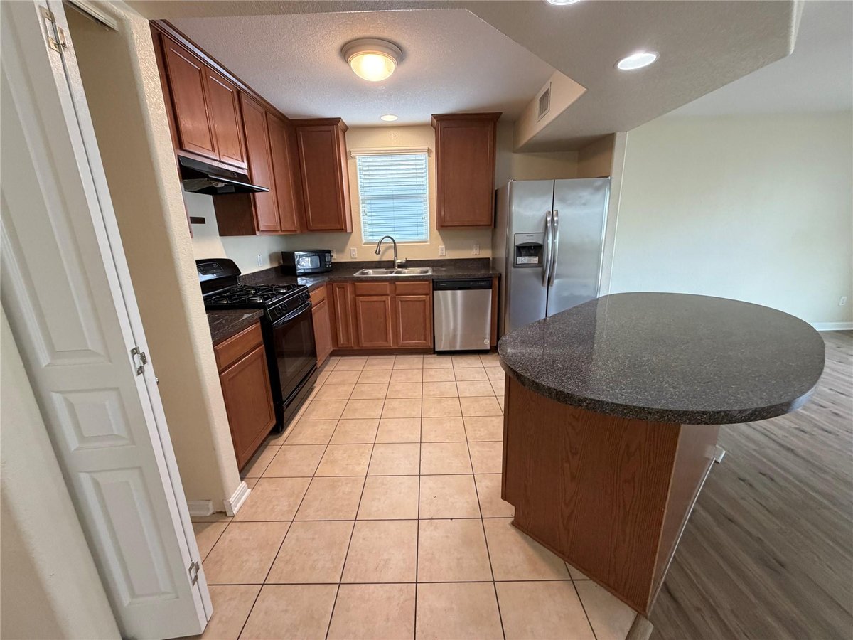 Living area at 138 Rush Hvn Unit #F073 - 3 bed 3 bath home