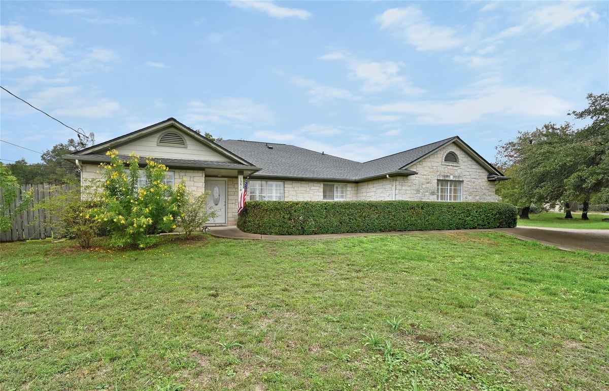 13810 Fm 1826 - front exterior - Luxury home in The Hills Of Texas Ph 1, Austin, TX