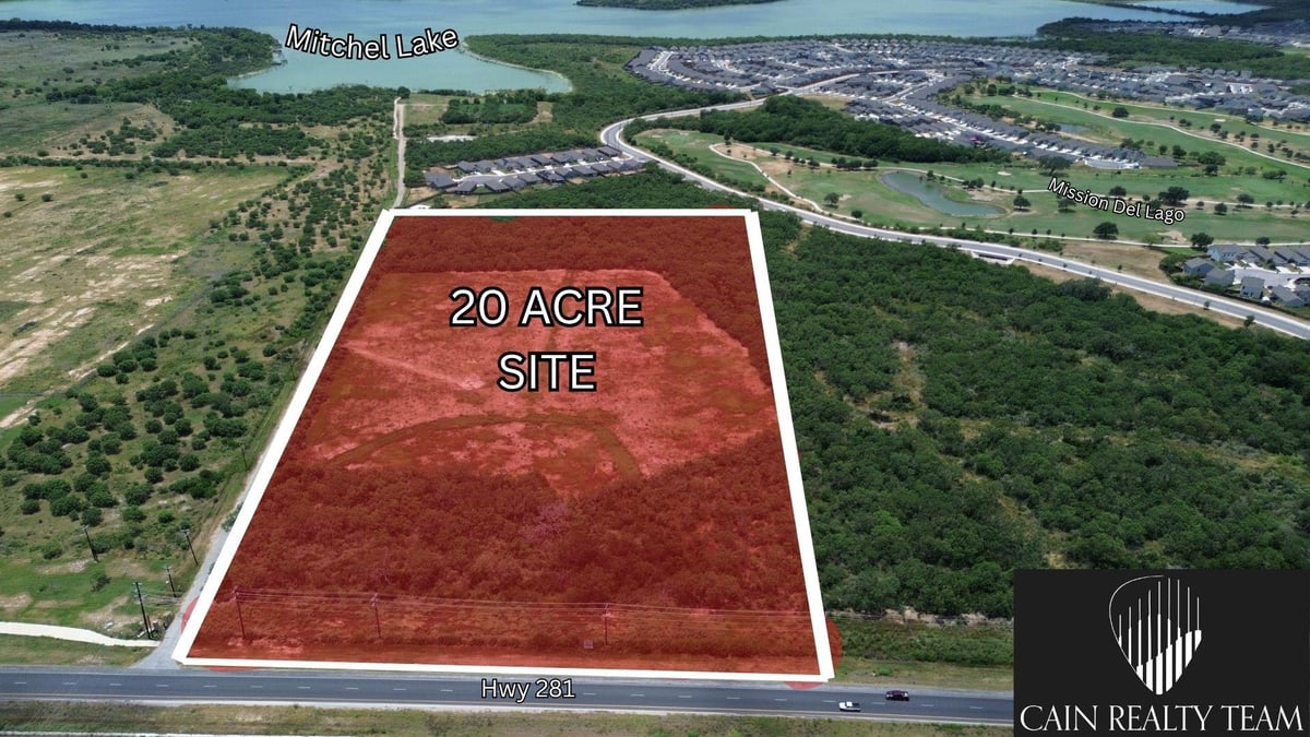 View 13699 US-281 Highway in San Antonio 13699 US-281 Highway, photo 1 of 15, San Antonio, San Antonio, TX