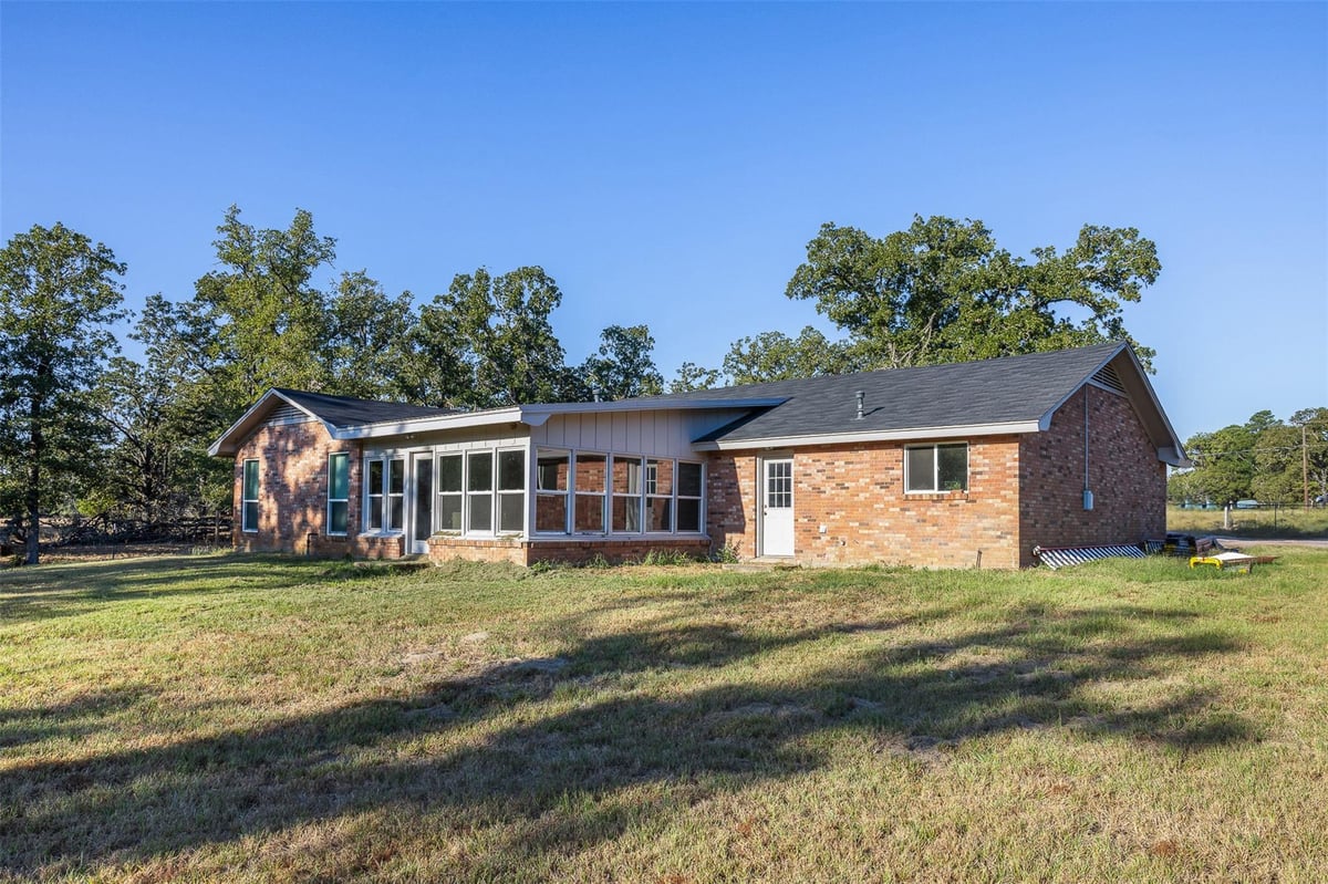 Living area at 139 Fm 696 - 3 bed 2 bath home