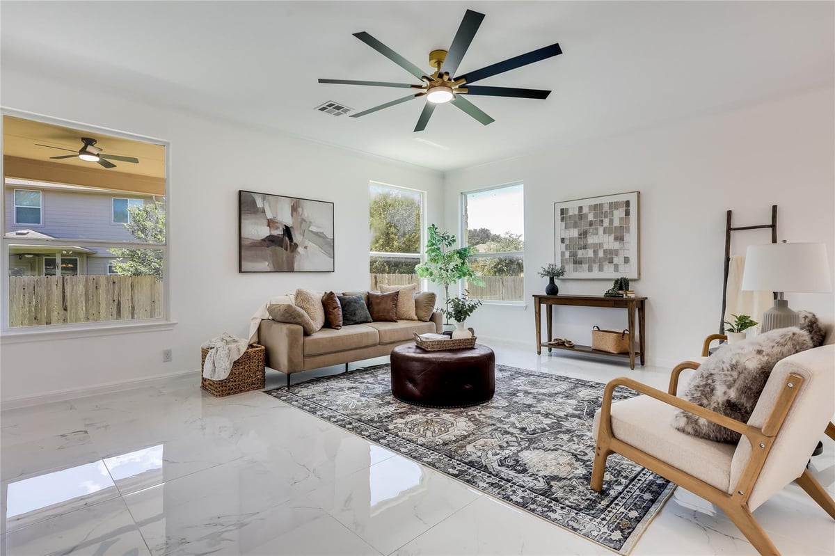 Living area at 13901 Marathon Rd - 3 bed 2 bath home