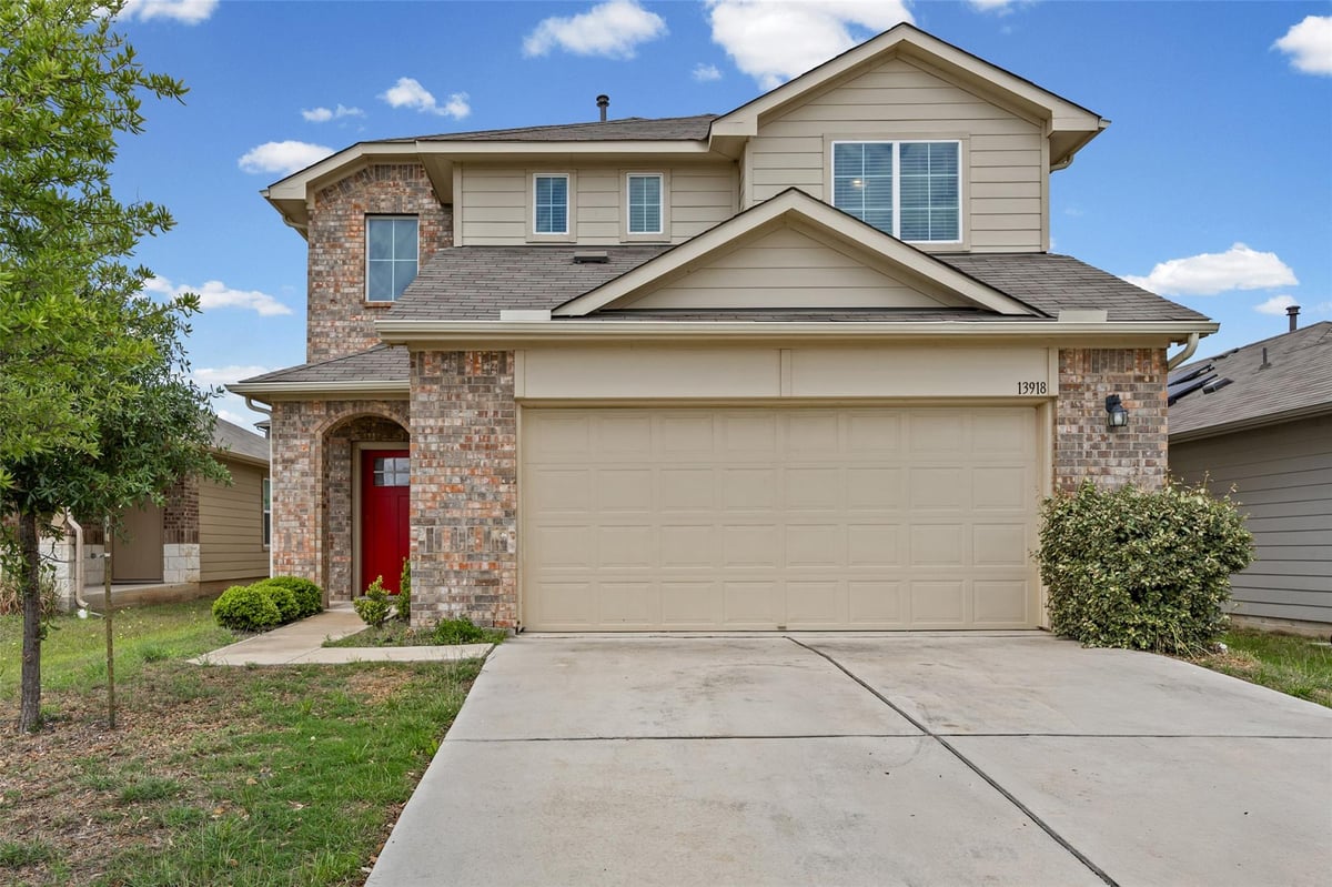 View 13918 Belzer Dr in Cantarra Meadow 40's 13918 Belzer Dr - front exterior - Luxury home in Cantarra Meadow 40's, Pflugerville, TX