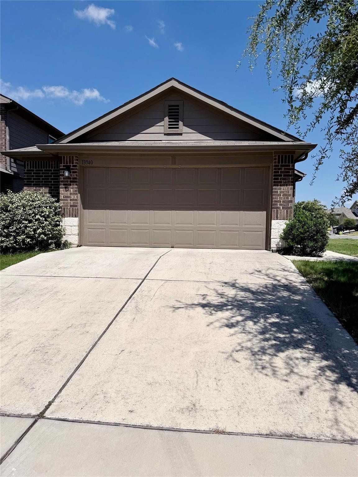 View 13940 Heywood DR in Cantarra Sec 4 A Small Lt Sub 13940 Heywood DR - front exterior - Luxury home in Cantarra Sec 4 A Small Lt Sub, Pflugerville, TX