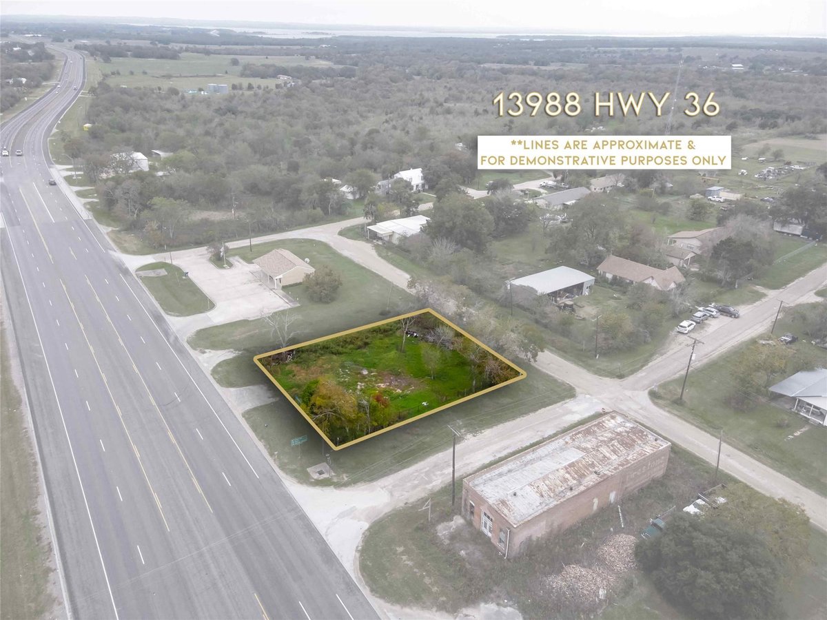 View 13988 State Highway 36 S in City Of Lyons 13988 State Highway 36 S - front exterior - Luxury lot in City Of Lyons, Somerville, TX