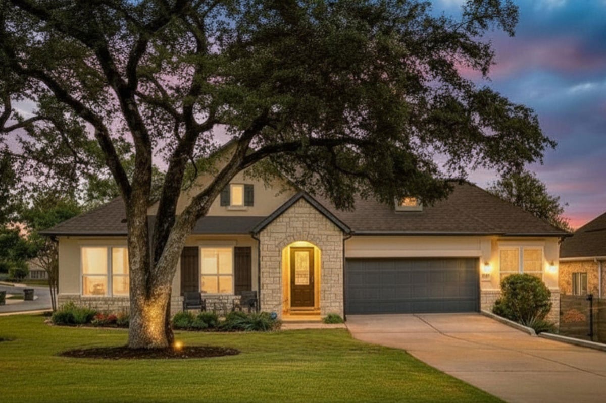 140 Eagle Pass TRL - front exterior - Luxury home in Wolf Ranch West Ph 1 Sec 3, Georgetown, TX