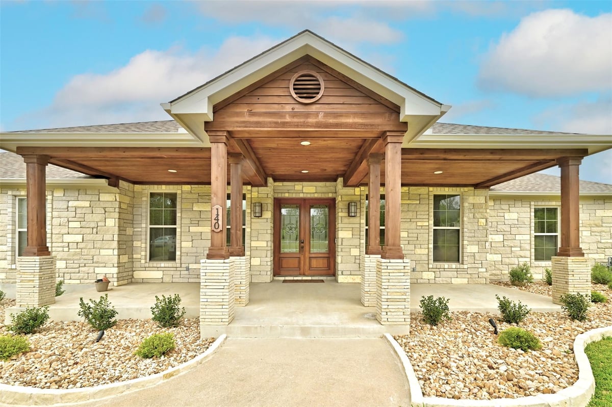 View 140 Winchester Rd in The Colony 140 Winchester Rd - front exterior - Luxury home in The Colony, Bastrop, TX