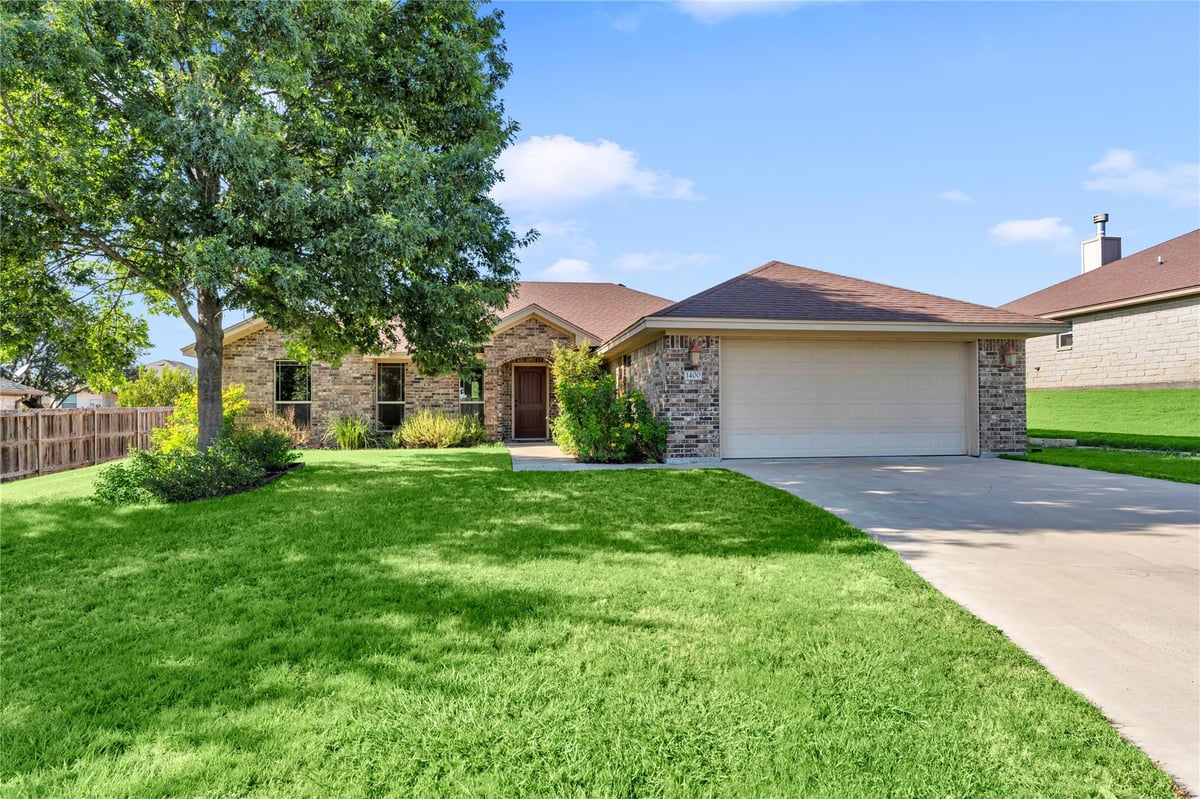 View 1400 Adam Ave in Heritage Valley 1400 Adam Ave - property photo 1 - Luxury home in Heritage Valley, Burnet, TX