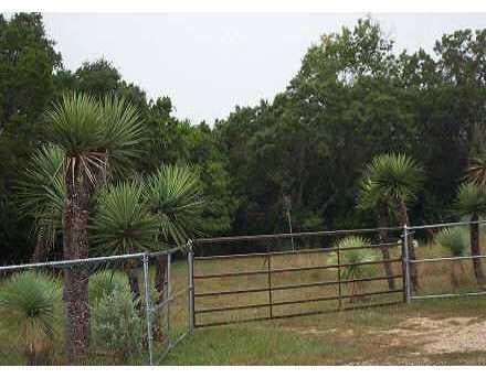 View 1400 Buffalo Gap in Buffalo Gap Subd 1400 Buffalo Gap - front exterior - Luxury lot in Buffalo Gap Subd, Austin, TX