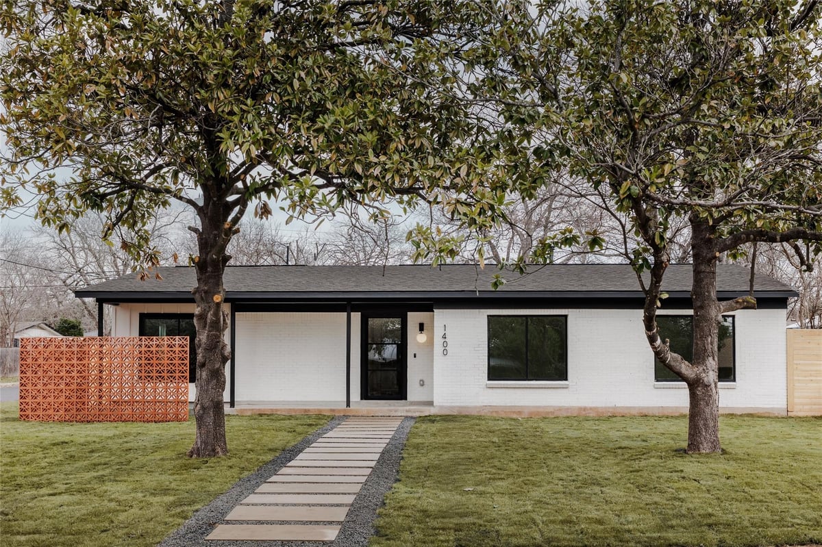 1400 Corona Dr - front exterior - Luxury home in Delwood Sec 04, Austin, TX