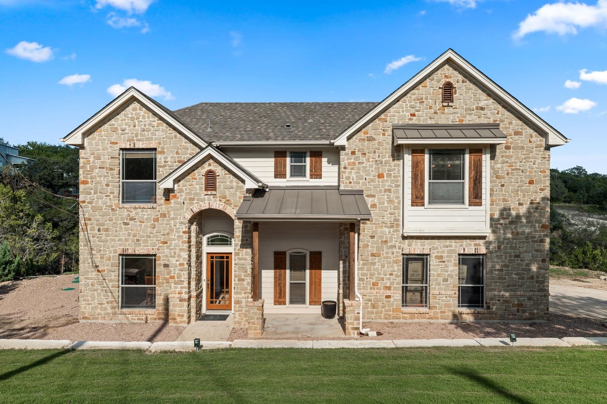 View 14000 Saskatchewan DR in Apache Shores Sec 06 14000 Saskatchewan DR - property photo 1 - Luxury home in Apache Shores Sec 06, Austin, TX