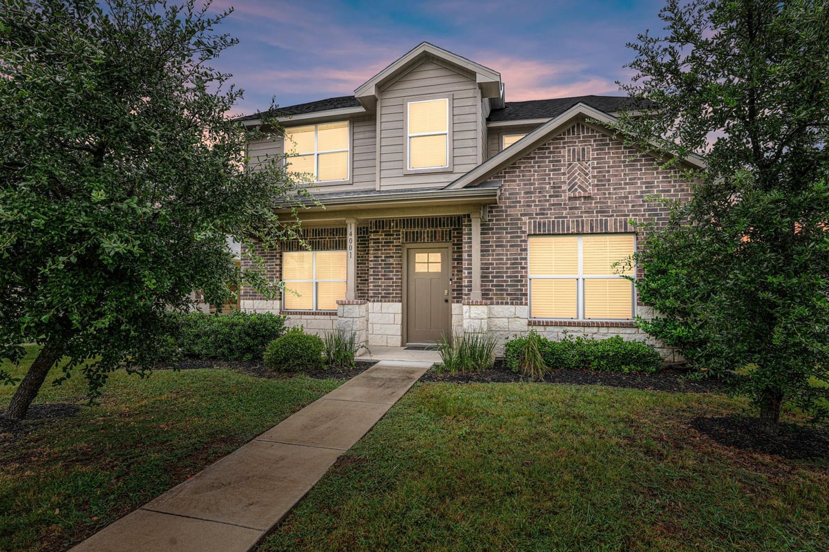 View 14001 Heywood DR in Cantarra Sec Iv 14001 Heywood DR - front exterior - Luxury home in Cantarra Sec Iv, Pflugerville, TX