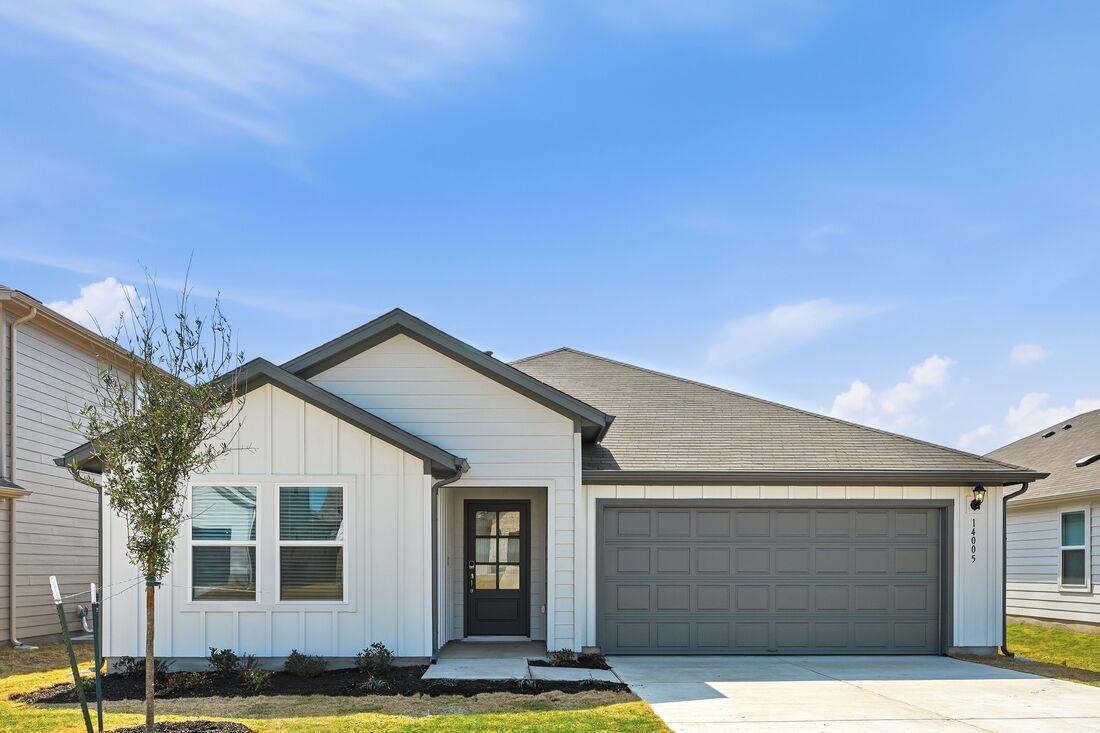 View 14005 Axel Johanson Dr in Longview 14005 Axel Johanson Dr - front exterior - Luxury home in Longview, Del Valle, TX