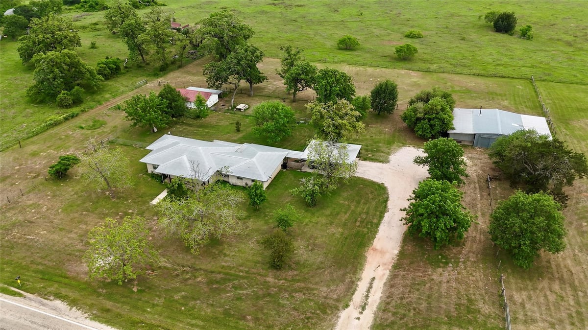 View 1401 Fm 112 in none 1401 Fm 112 - front exterior - Luxury home in none, Lexington, TX