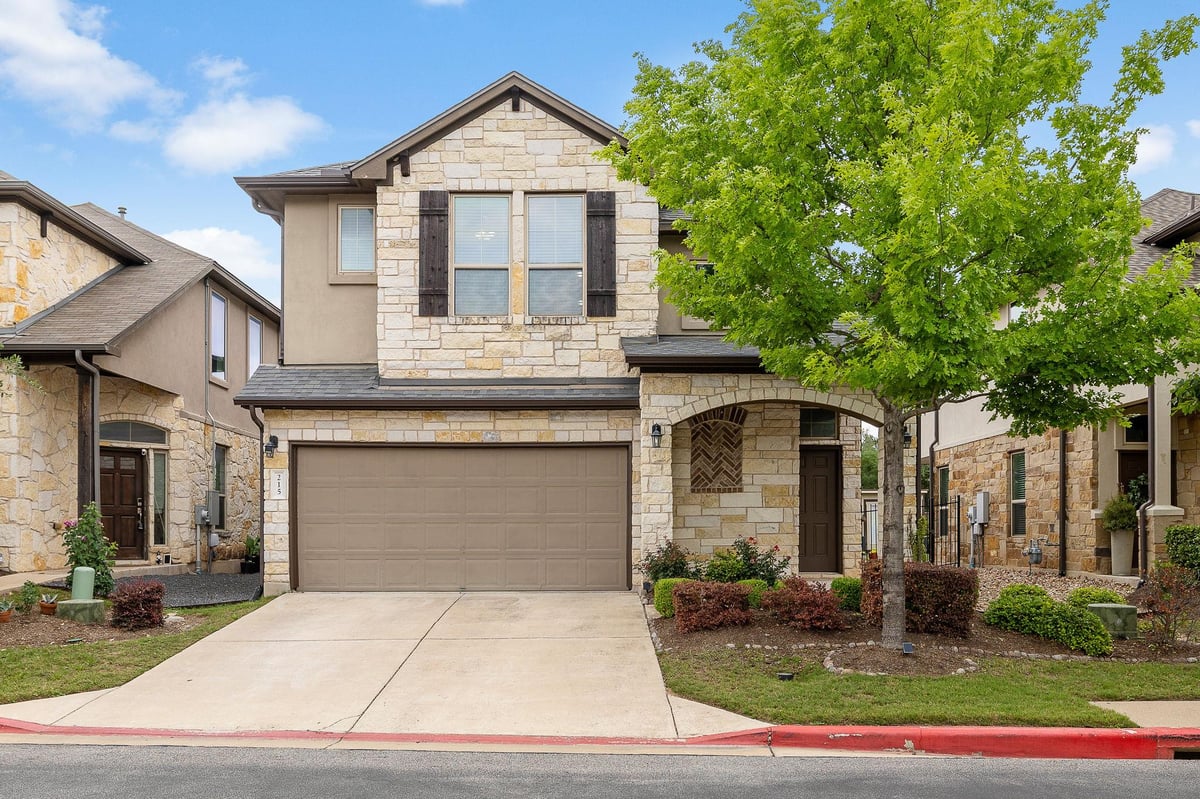 Living area at 1401 Little Elm Trl Unit #215 - 3 bed 2 bath home