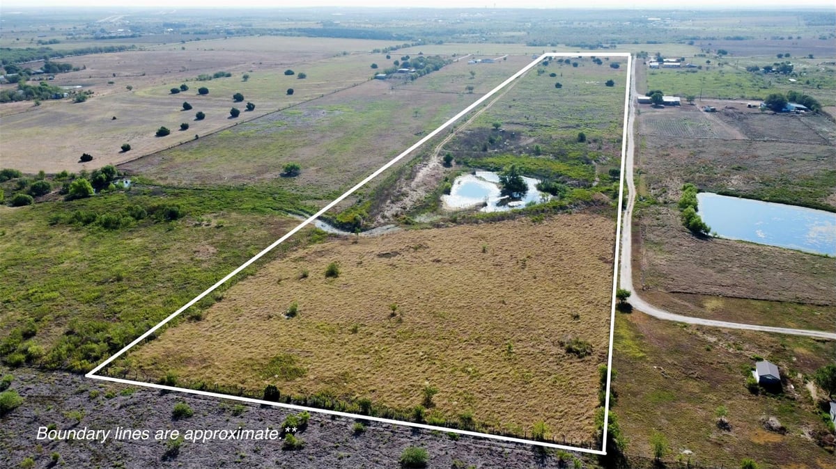 View 14024 Graef RD in Creedmoor 14024 Graef RD, photo 1 of 13, Creedmoor, Creedmoor, TX