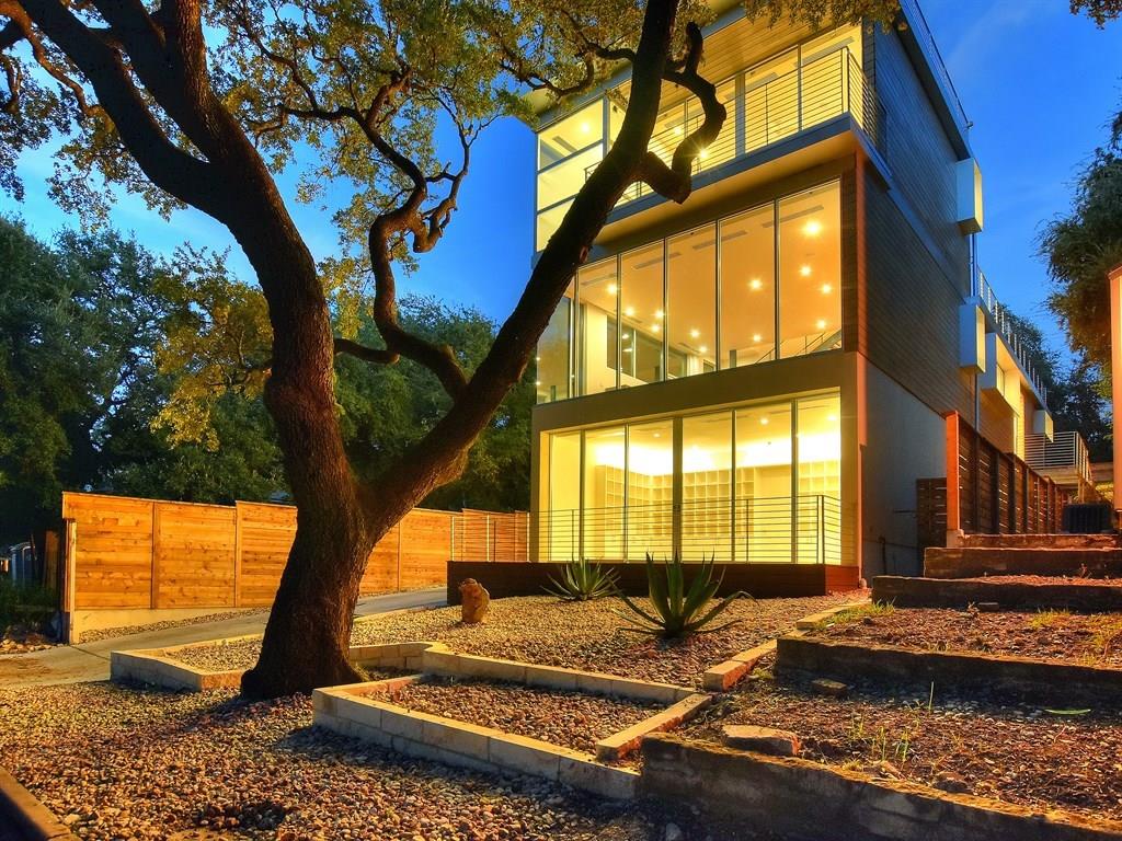 View 1403 S 6th St in Bouldin Creek 1403 S 6th St - property photo 1 - Luxury home in Bouldin Creek, Austin, TX
