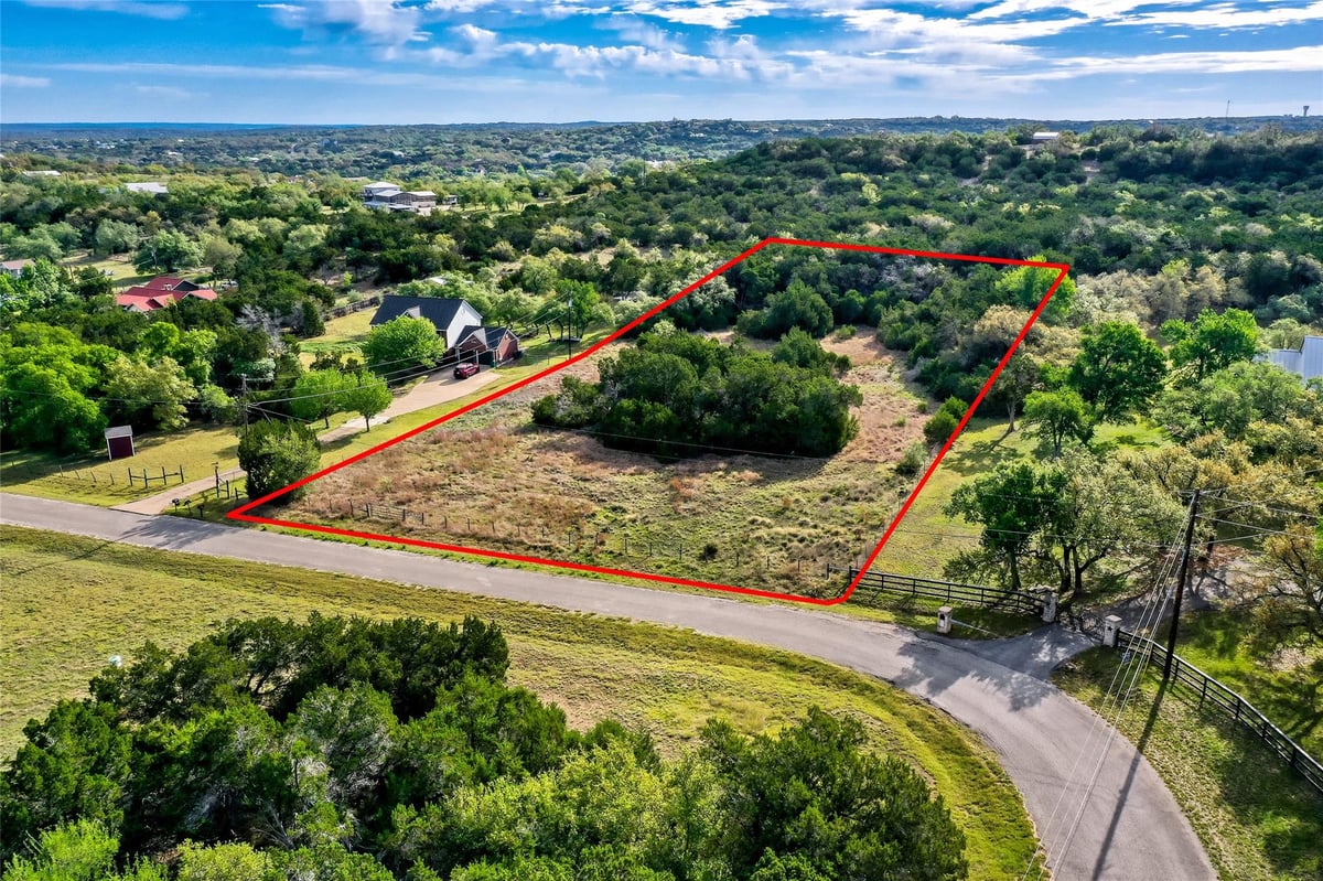 View 14034 Timberline Trl in Sunset Canyon Sec 4 14034 Timberline Trl - front exterior - Luxury lot in Sunset Canyon Sec 4, Austin, TX