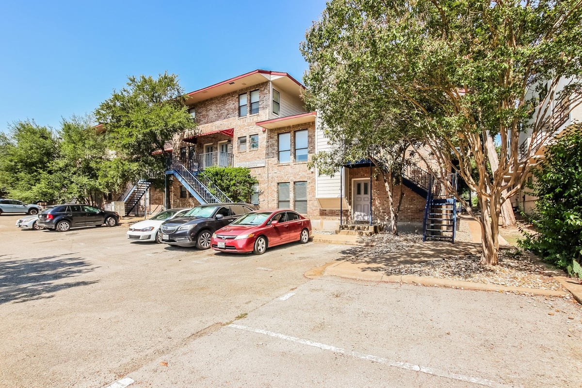 View 1404 Norwalk LN Unit #103 in Westfield Condo 1404 Norwalk LN Unit #103 - property photo 1 - Luxury home in Westfield Condo, Austin, TX