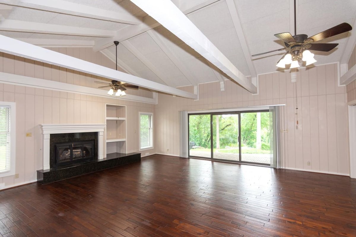 Primary bedroom at 1404 Pearl Cv - 6 bed 5 bath home