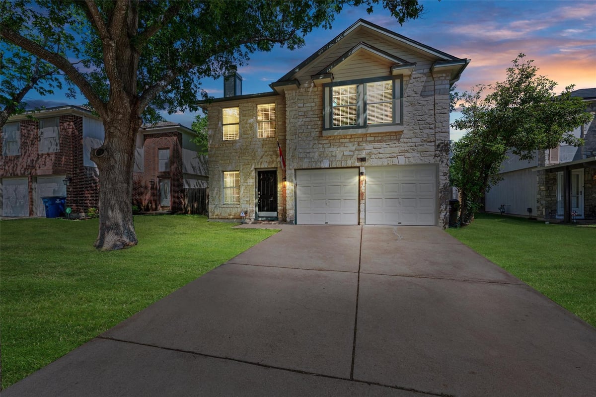 View 1406 Green Terrace Dr in Greenslopes At Lakecreek Sec 10A 1406 Green Terrace Dr - front exterior - Luxury home in Greenslopes At Lakecreek Sec 10A, Round Rock, TX