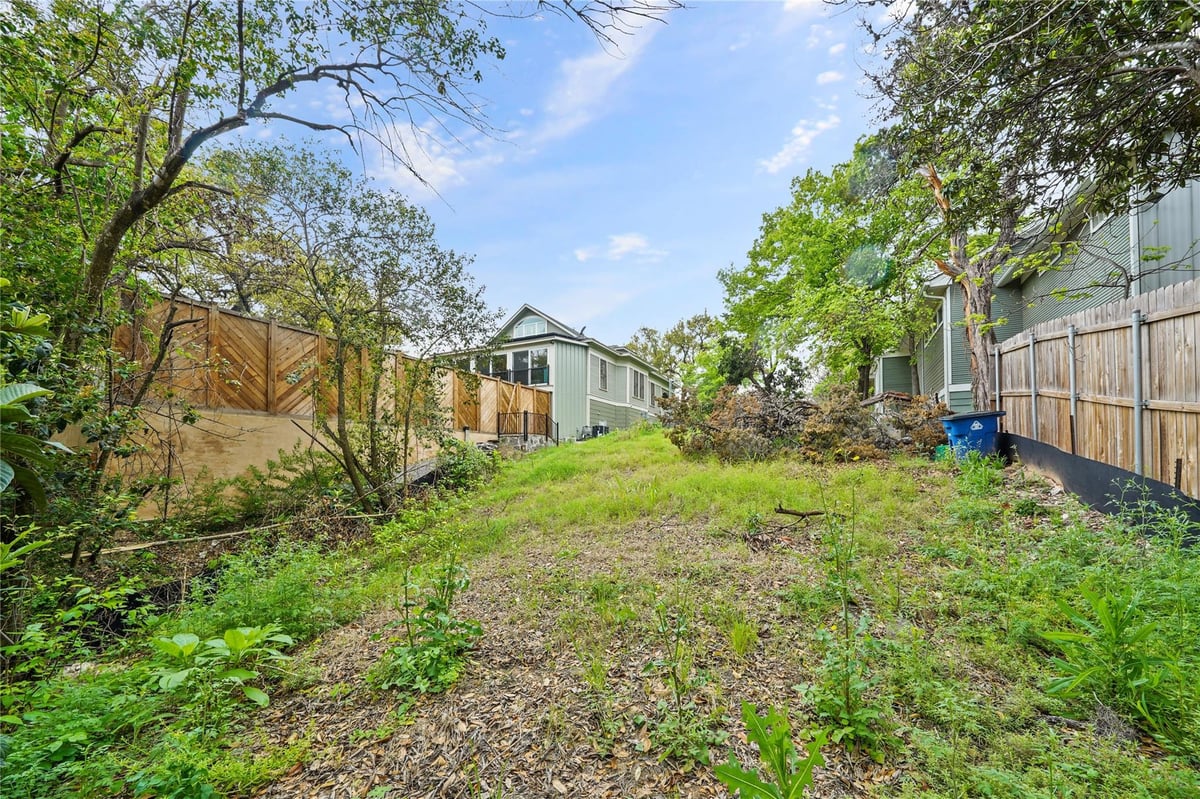 View 1407 Newning Ave in Travis Heights 1407 Newning Ave - property photo 1 - Luxury lot in Travis Heights, Austin, TX