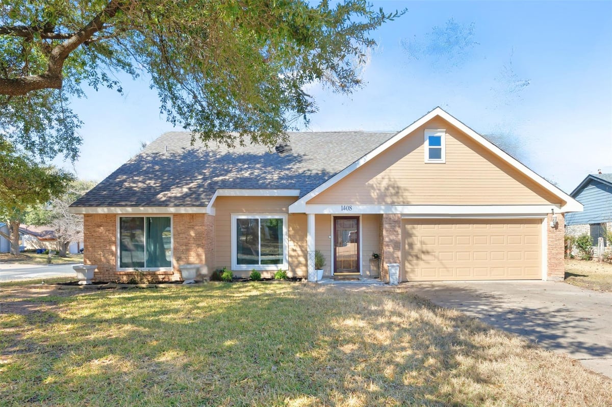 View 1408 Doonesbury Dr in Gracywoods Sec 04 1408 Doonesbury Dr - front exterior - Luxury home in Gracywoods Sec 04, Austin, TX