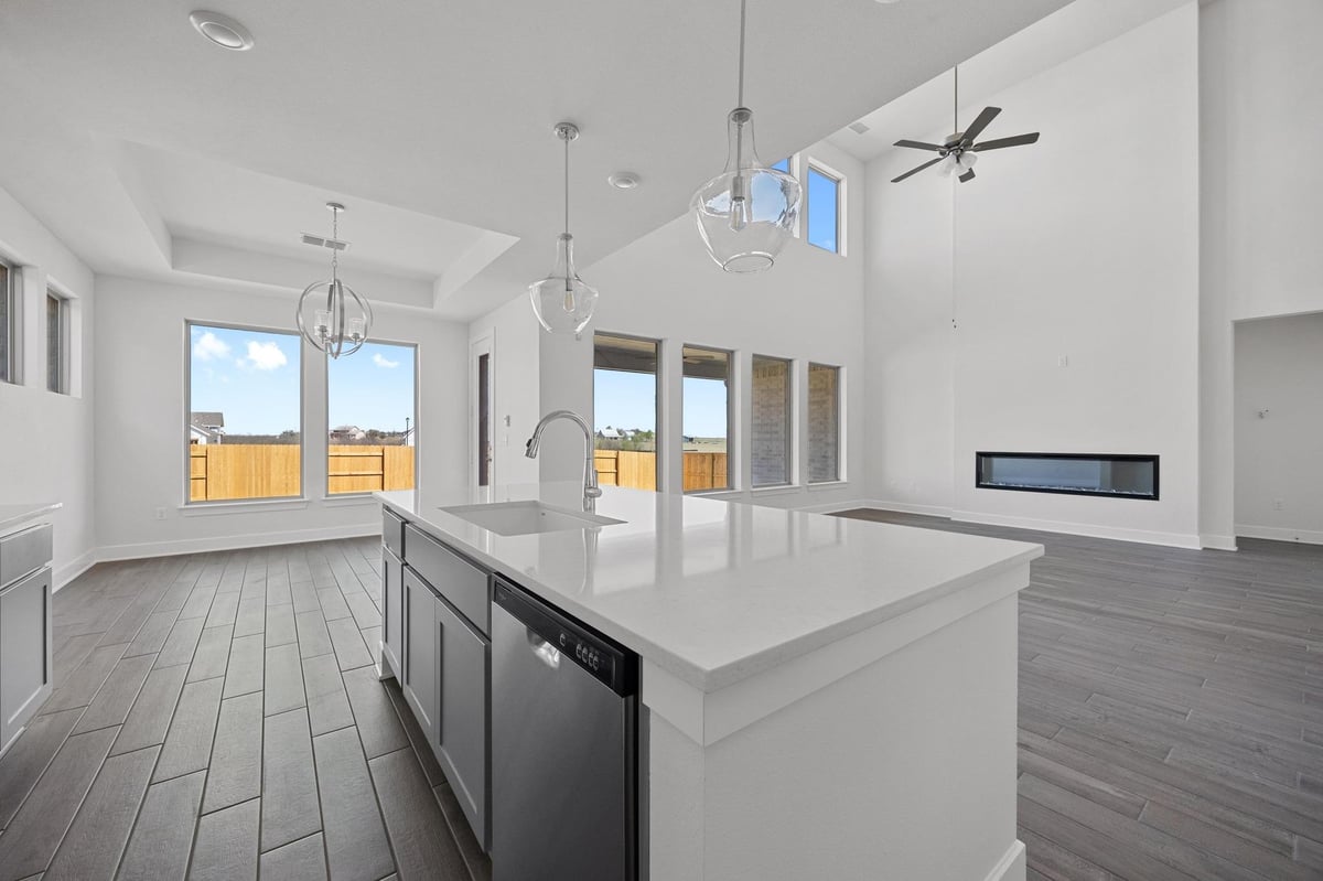 Bathroom at 141 Cloverton Cres - 4 bed 3 bath home