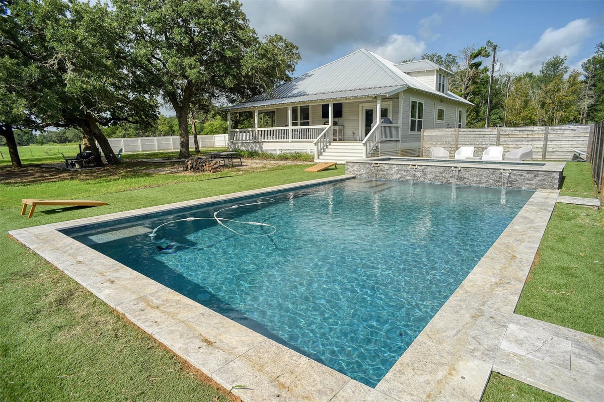 View 141 Grassyville Rd in McCollum, Elias 141 Grassyville Rd - front exterior - Luxury home in McCollum, Elias, Paige, TX