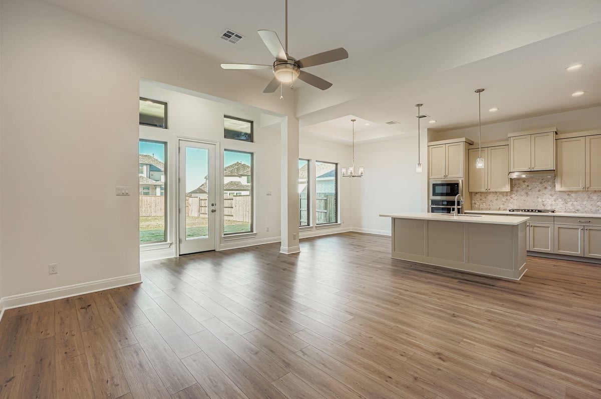 Living area at 141 Prickly Poppy Loop - 4 bed 3 bath home