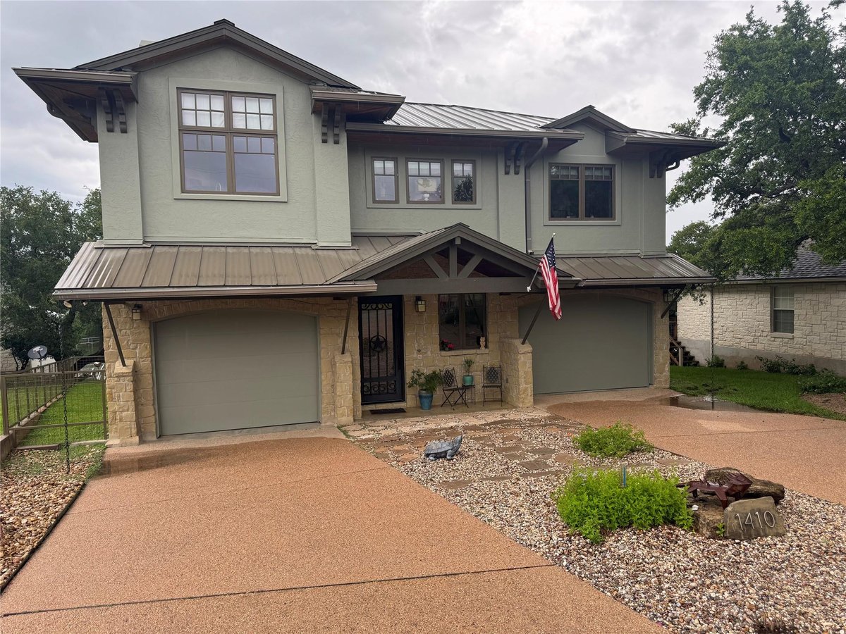 View 1410 County Road 133 in Morgan Creek Village 1410 County Road 133 - front exterior - Luxury home in Morgan Creek Village, Burnet, TX
