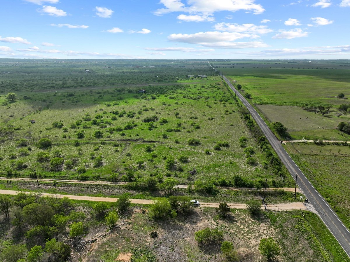 Primary bedroom at 14104 Hokanson Rd - Harrison, Del Valle, TX
