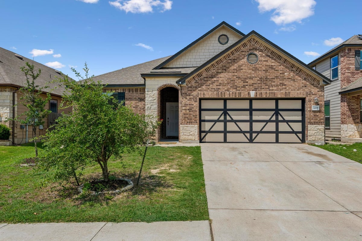 View 14109 James Garfield ST in Presidential Mdws Sec 9 14109 James Garfield ST - front exterior - Luxury home in Presidential Mdws Sec 9, Manor, TX