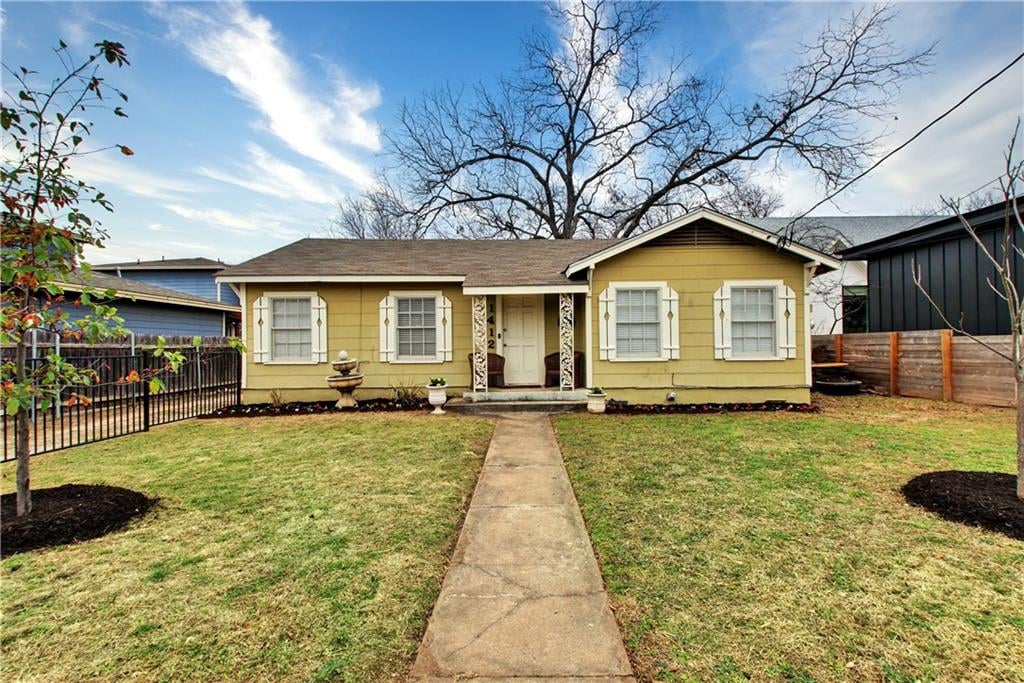 View 1412 Justin A B in Crestview Add Sec 01 1412 Justin A B - front exterior - Luxury home in Crestview Add Sec 01, Austin, TX