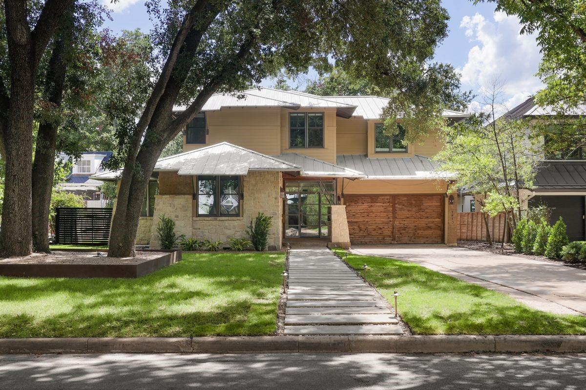 View 1413 Ethridge Ave in Pemberton Heights Sec 8 1413 Ethridge Ave - front exterior - Luxury home in Pemberton Heights Sec 8, Austin, TX