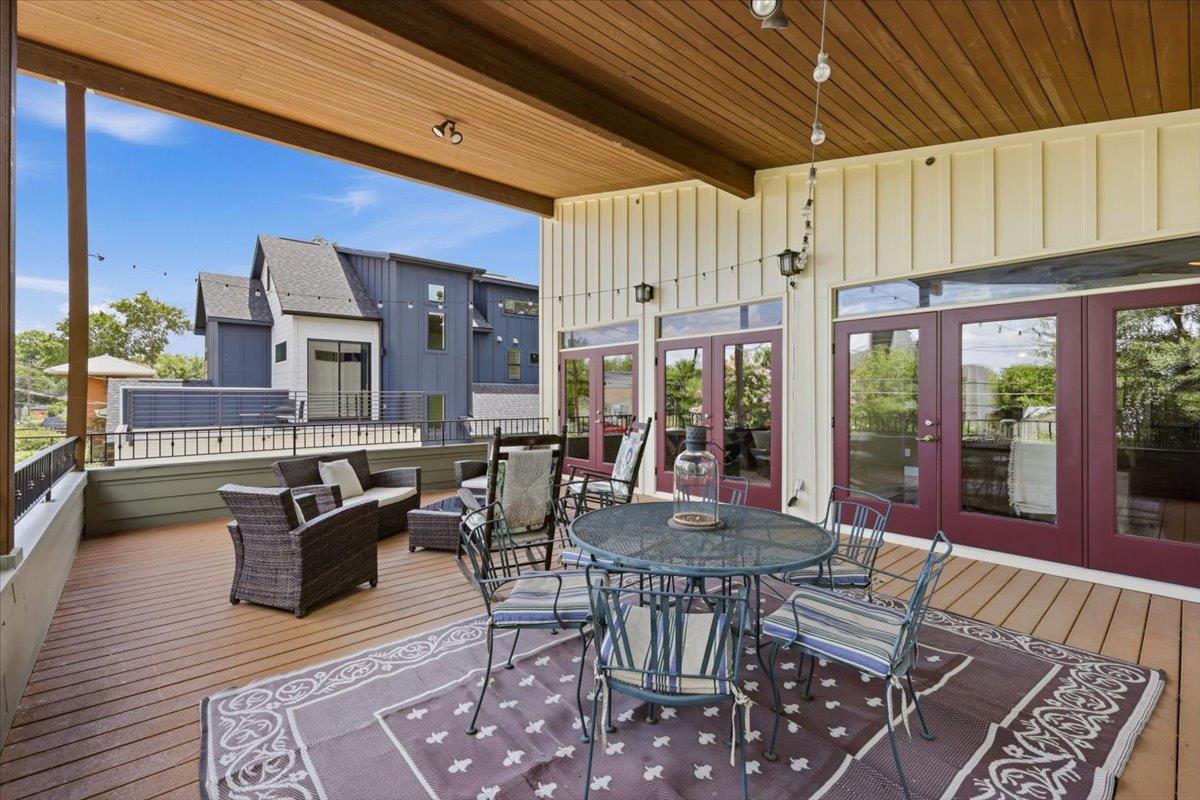 View 1415 W 51st ST Unit #2 in West 51 Street Condo 1415 1415 W 51st ST Unit #2 - front exterior - Luxury home in West 51 Street Condo 1415, Austin, TX