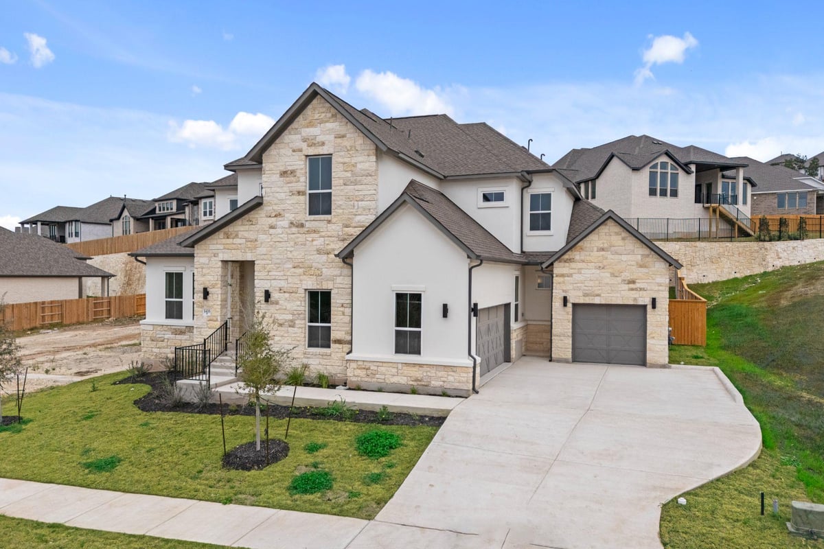 Living area at 1416 Jolie Rose Bnd - 4 bed 4 bath home