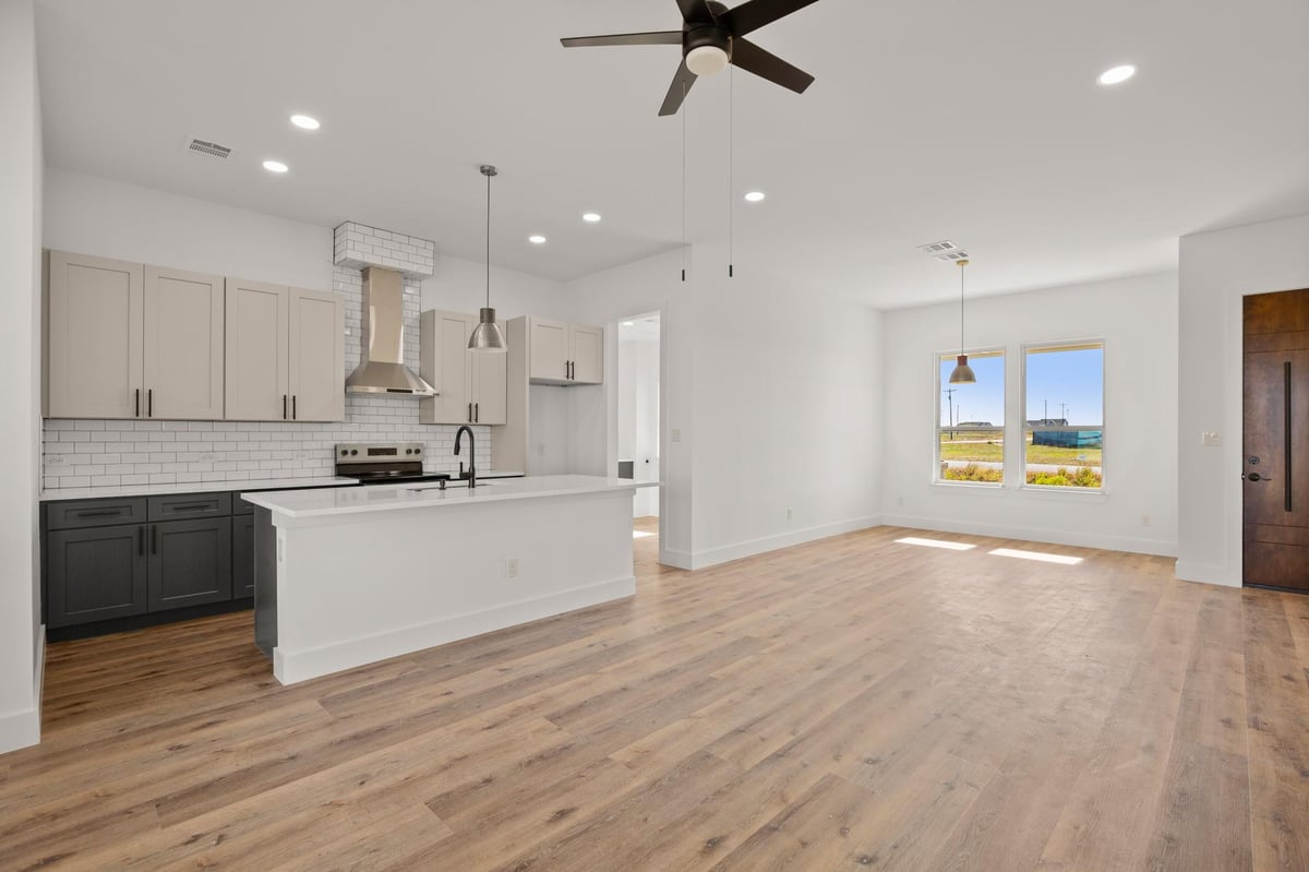 Bathroom at 142 Desperado Loop - 3 bed 2 bath home