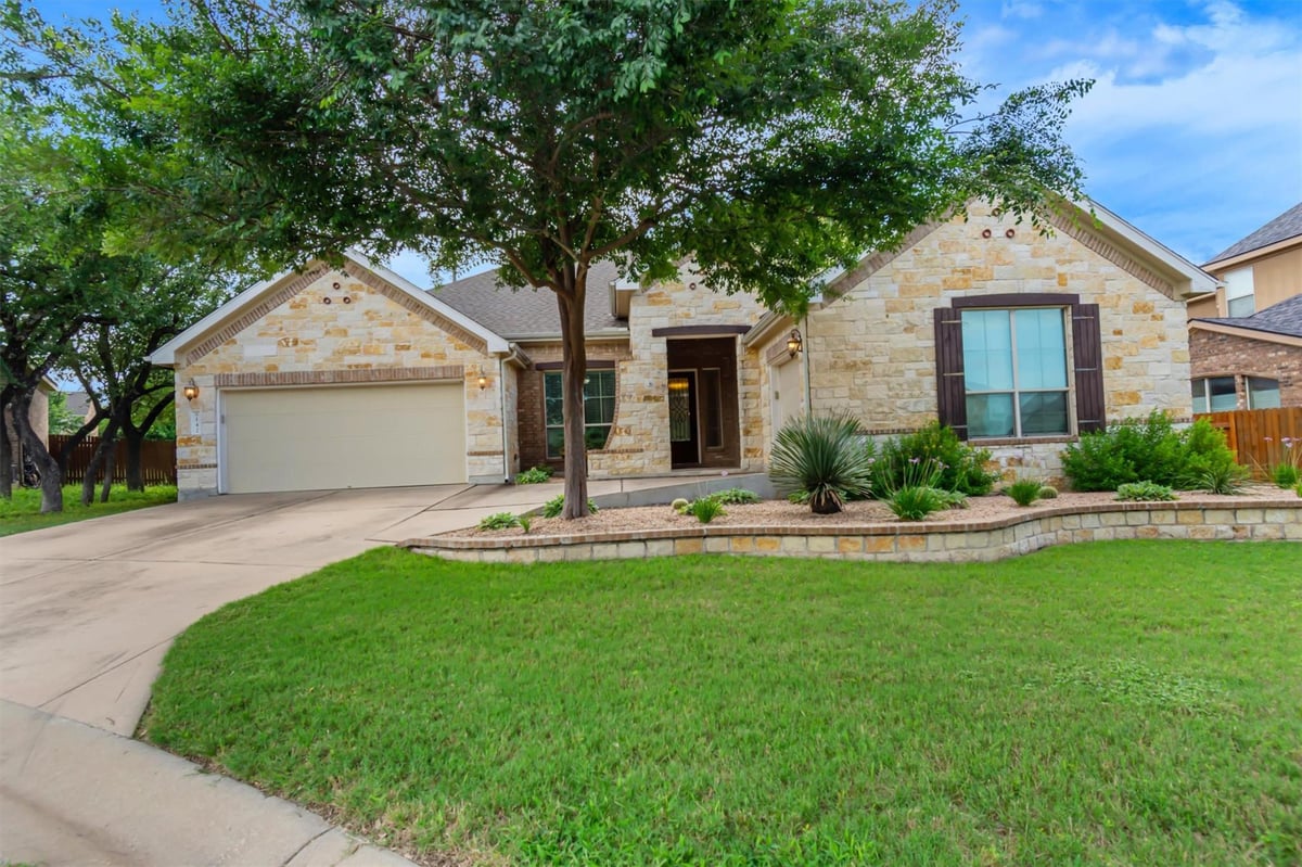 View 142 Goodwater CT in High Pointe Ph IV Sec Two 142 Goodwater CT - property photo 1 - Luxury home in High Pointe Ph IV Sec Two, Austin, TX