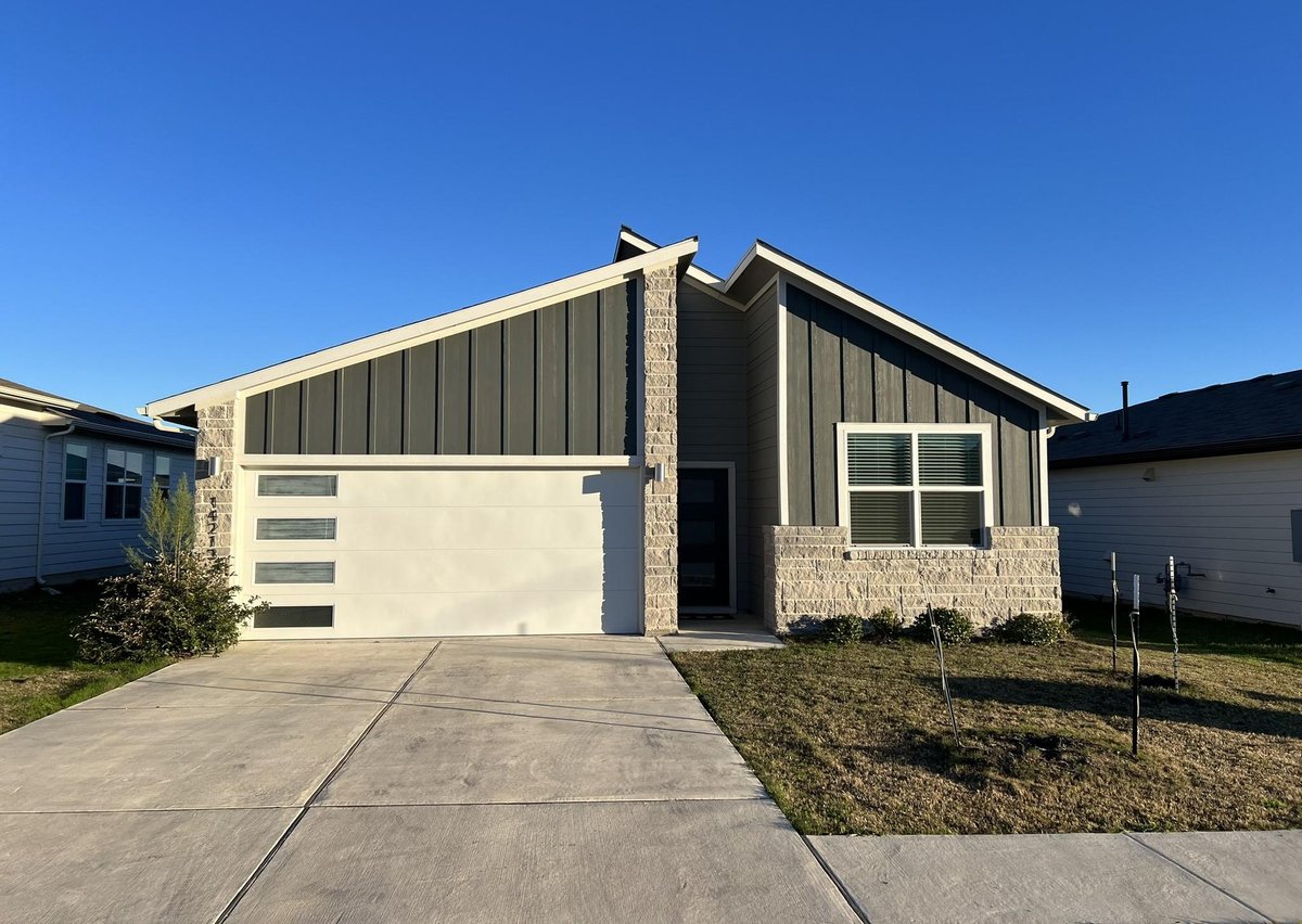 View 14213 Cantarra DR in Cantarra 14213 Cantarra DR - front exterior - Luxury home in Cantarra, Pflugerville, TX
