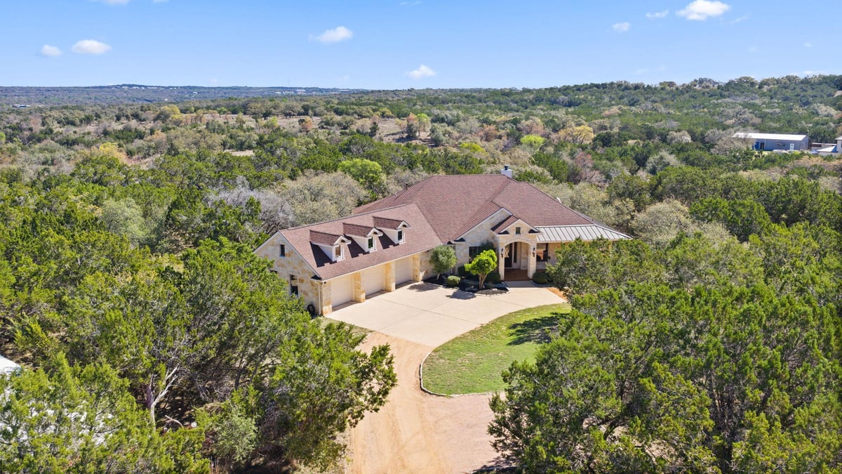 View 1426 Shelton Ranch RD in Shelton Ranch Sub 1426 Shelton Ranch RD - property photo 1 - Luxury home in Shelton Ranch Sub, Dripping Springs, TX