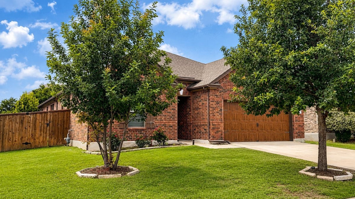 View 1428 Macfarland ST in Mason Hills 1428 Macfarland ST - front exterior - Luxury home in Mason Hills, Leander, TX