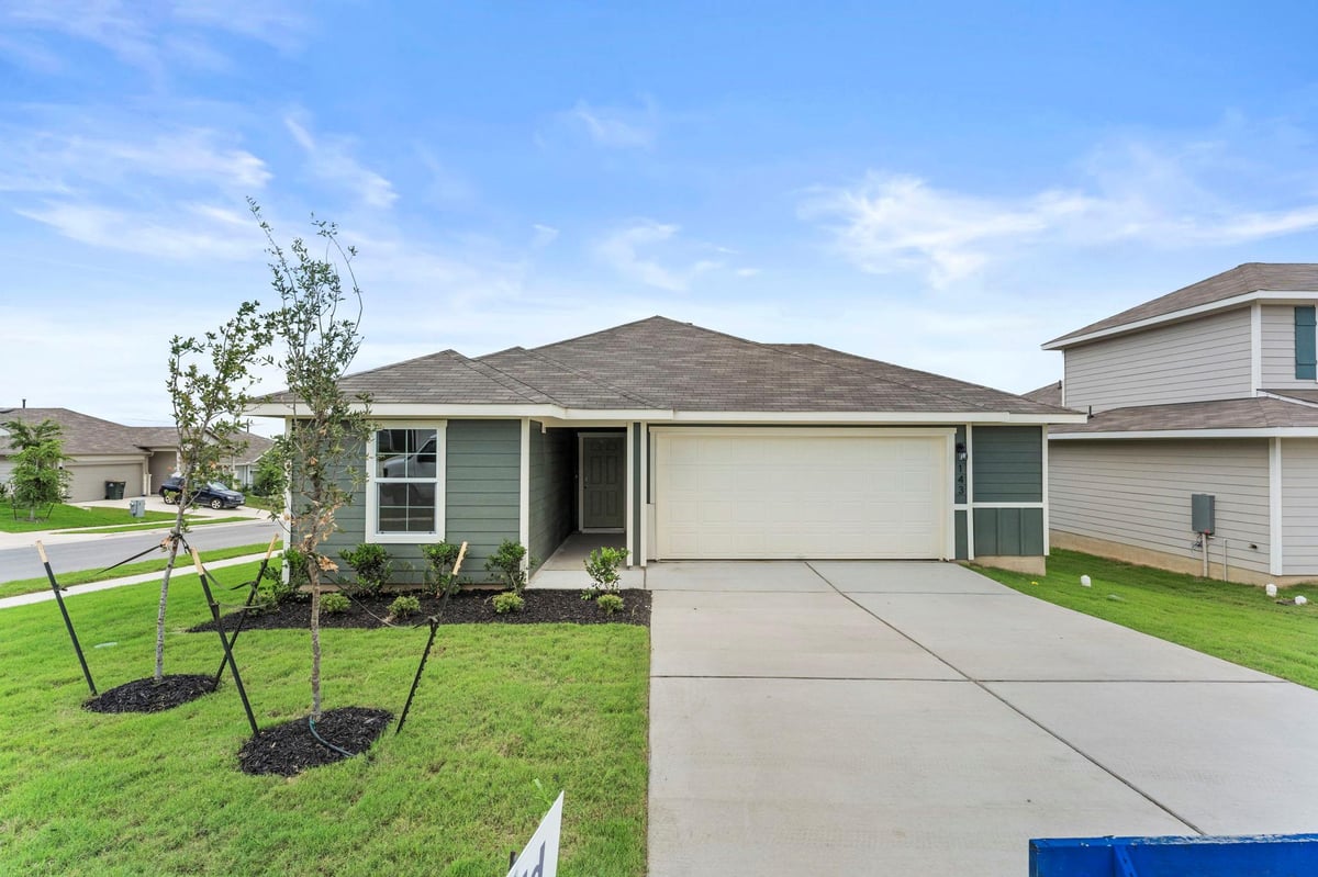 143 Balmorehea ST - front exterior - Luxury home in Talavera Ph 3, Kyle, TX