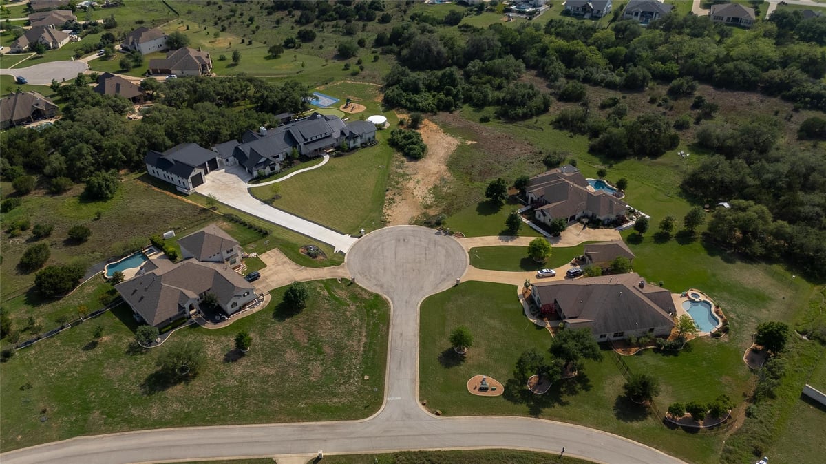 143 Prairie Grass Cv - front exterior - Luxury lot in Rim Rock Ph Two Sec Two, Driftwood, TX