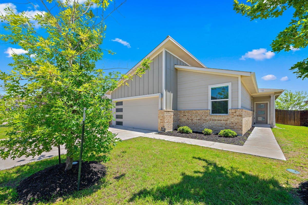 View 14309 Macquarie DR in CANTARRA MEADOW 14309 Macquarie DR - front exterior - Luxury home in CANTARRA MEADOW, Pflugerville, TX