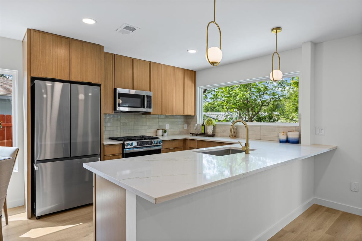 Kitchen at 1433 Salem Meadow Cir - 3 bed 2 bath home