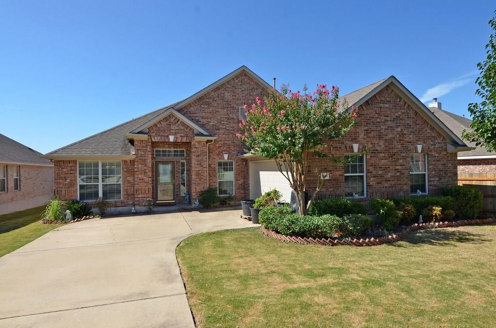1438 Bull Horn LOOP - front exterior - Luxury home in Eagle Ridge Sec 14 Ph 01, Round Rock, TX