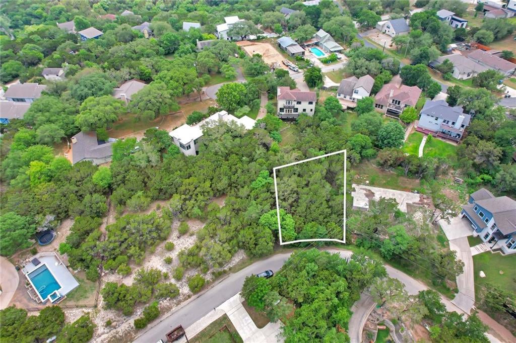 View 14421 Hunters Pass in Apache Shores Sec 02 14421 Hunters Pass - front exterior - Luxury lot in Apache Shores Sec 02, Austin, TX