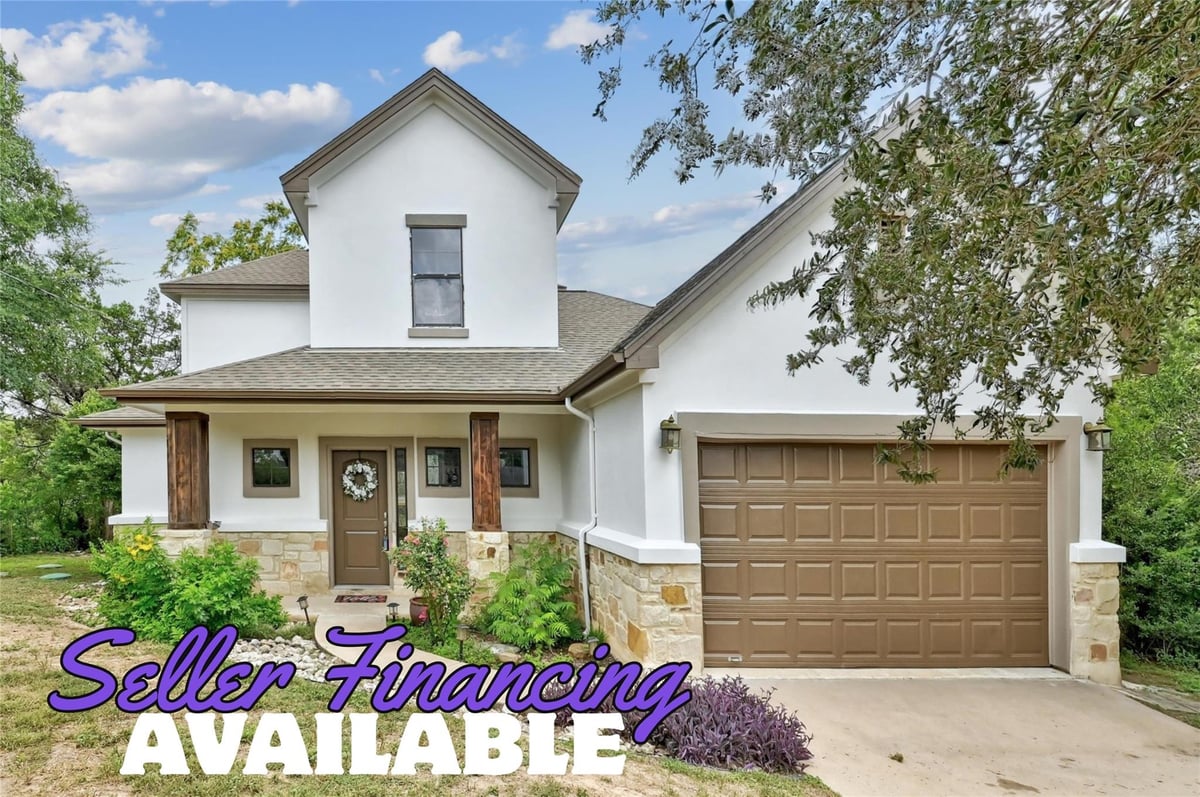 View 14424 Tuscola CIR in Apache Shores Sec 07 14424 Tuscola CIR - property photo 1 - Luxury home in Apache Shores Sec 07, Austin, TX