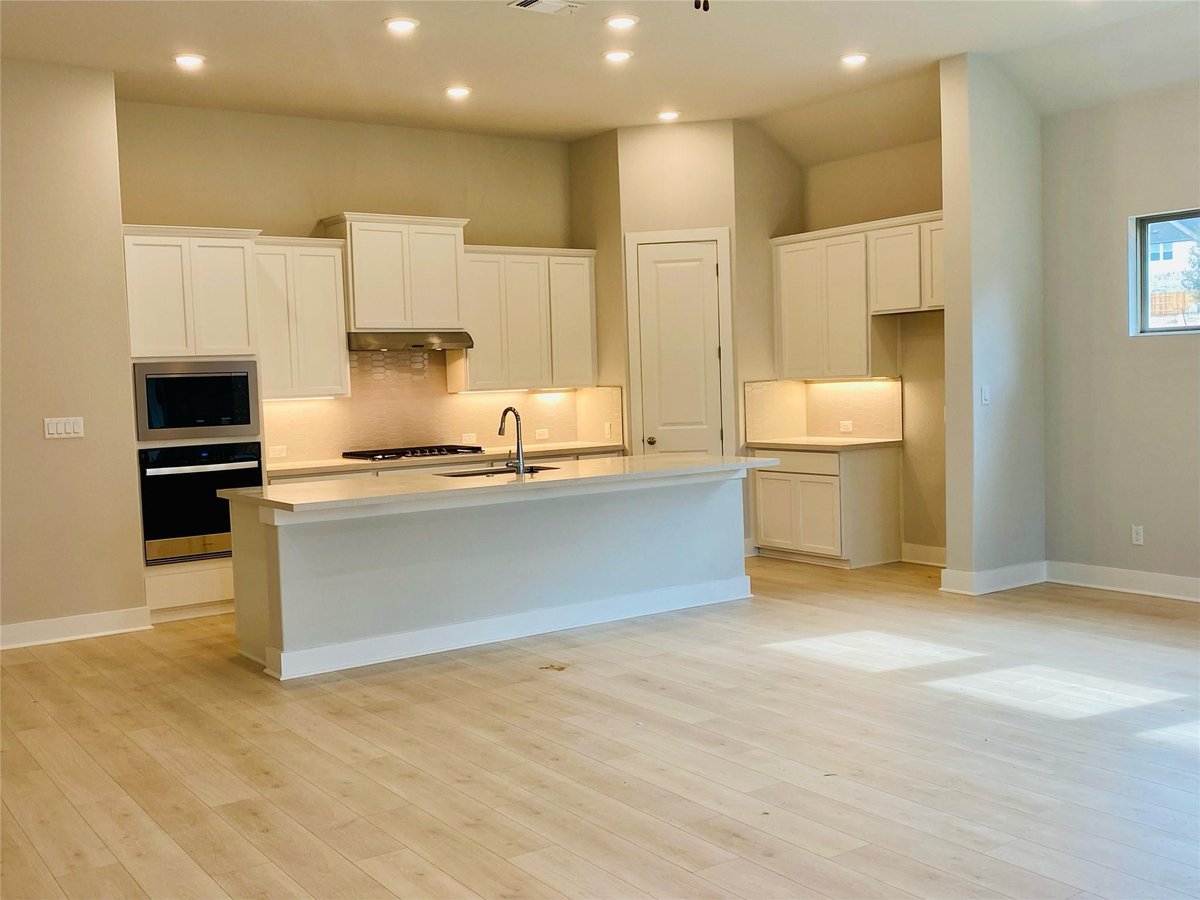 Living area at 1445 Purple Petunia Ln - 4 bed 3 bath home